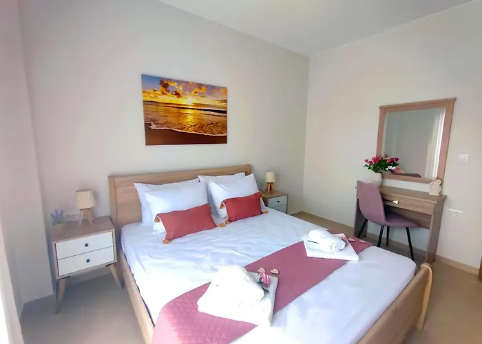 Galanthus Apartment 1